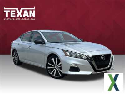 Photo Used 2022 Nissan Altima 2.5 SR
