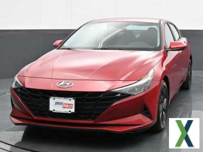 Photo Used 2022 Hyundai Elantra SEL w/ Cargo Package