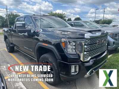 Photo Used 2021 GMC Sierra 2500 Denali w/ Denali Black Diamond Edition