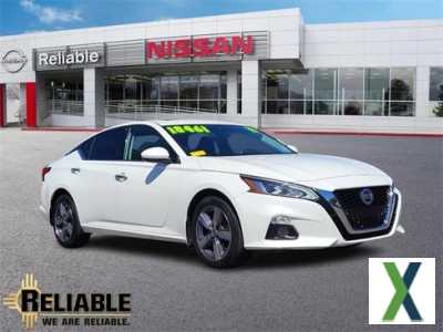 Photo Used 2019 Nissan Altima 2.5 SV
