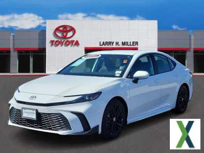 Photo Certified 2025 Toyota Camry SE