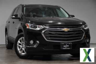 Photo Used 2021 Chevrolet Traverse LT