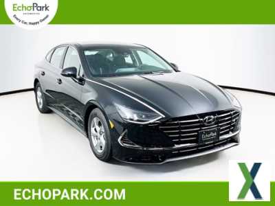 Photo Used 2023 Hyundai Sonata SE