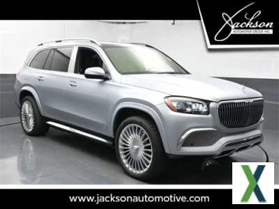 Photo Used 2023 Mercedes-Benz Maybach GLS 600 4MATIC