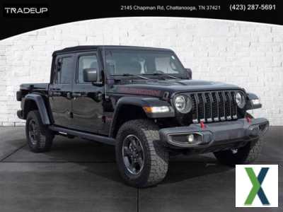 Photo Used 2022 Jeep Gladiator Rubicon w/ Trailer Tow Package