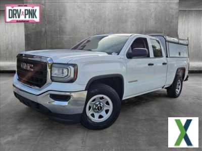 Photo Used 2016 GMC Sierra 1500 4x4 Double Cab w/ Sierra Convenience Package