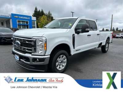 Photo Used 2023 Ford F350 XLT