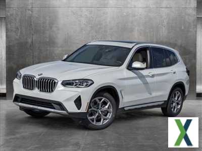 Photo Used 2024 BMW X3 sDrive30i w/ Premium Package
