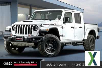 Photo Used 2021 Jeep Gladiator Mojave