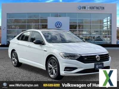 Photo Certified 2021 Volkswagen Jetta R-Line w/ R-Line Cold Weather Package