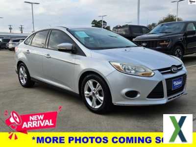 Photo Used 2014 Ford Focus SE