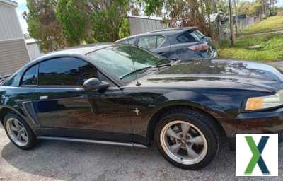 Photo Used 2002 Ford Mustang Coupe
