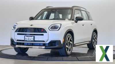 Photo Used 2025 MINI Cooper Countryman S