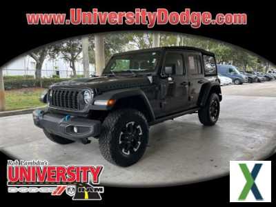 Photo Used 2024 Jeep Wrangler Unlimited Rubicon 4xe w/ Convenience Group