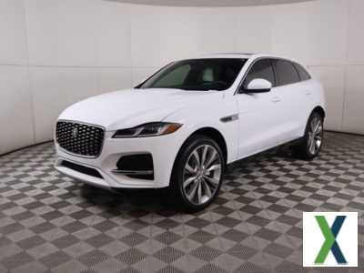 Photo Used 2023 Jaguar F-PACE S