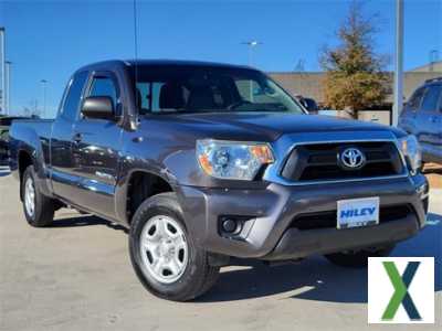 Photo Used 2012 Toyota Tacoma 2WD Access Cab