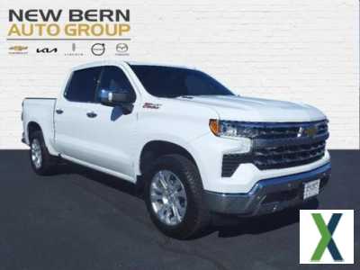 Photo Certified 2023 Chevrolet Silverado 1500 LTZ w/ Z71 Off-Road Package