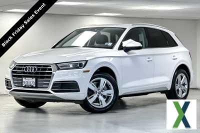 Photo Used 2018 Audi Q5 2.0T Premium