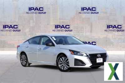 Photo Used 2024 Nissan Altima 2.5 SV