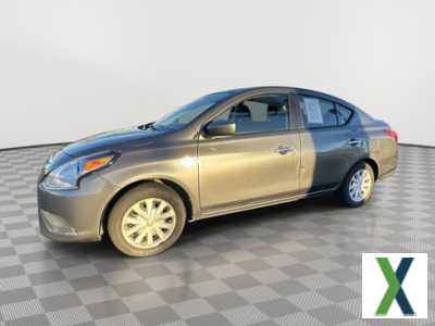 Photo Used 2017 Nissan Versa SV