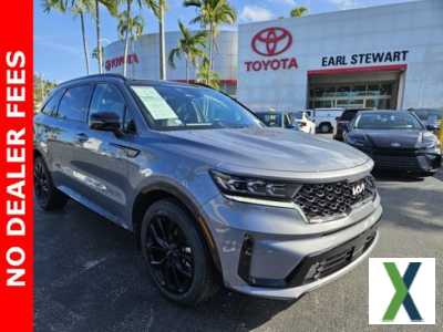 Photo Used 2023 Kia Sorento SX