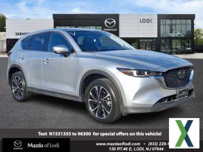 Photo Used 2022 MAZDA CX-5 AWD 2.5 S w/ Premium Package