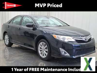 Photo Used 2013 Toyota Camry LE
