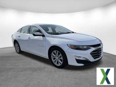 Photo Used 2022 Chevrolet Malibu LT