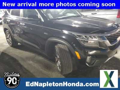 Photo Used 2021 Kia Seltos SX w/ SX Sunroof Package