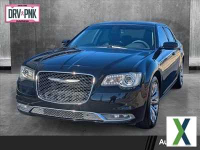 Photo Used 2019 Chrysler 300 Touring L w/ Quick Order Package 22F