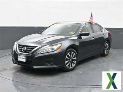 Photo Certified 2017 Nissan Altima 2.5 SV