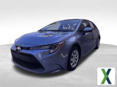 Photo Used 2022 Toyota Corolla LE