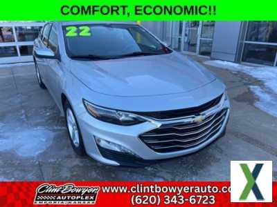 Photo Used 2022 Chevrolet Malibu LT